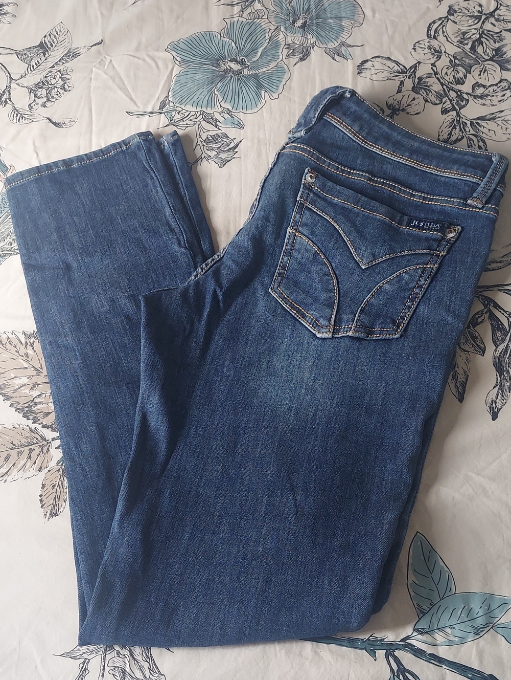Women’s Blue Denim Jeans - Classic Mid Wash